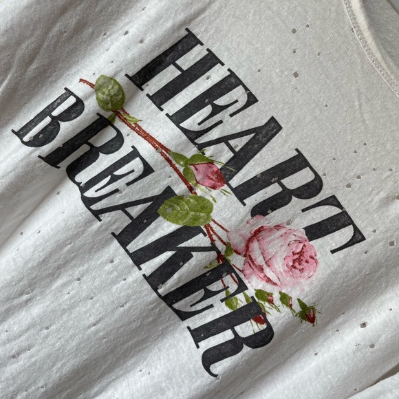 Torrid Heart Breaker T-Shirt - Picture 2 of 4